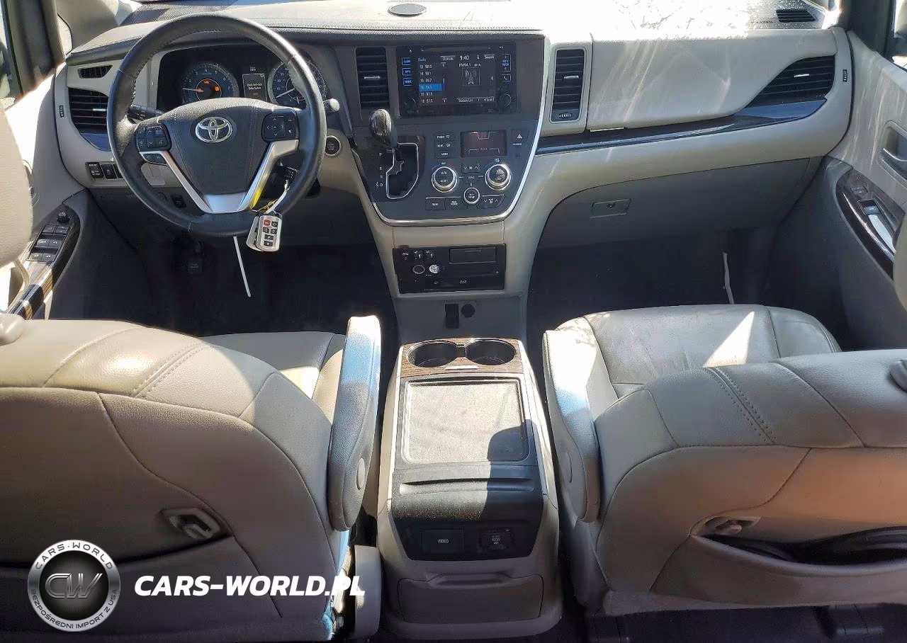 2017 Toyota Sienna Xle Premium 8-Passenger VIN:5TDYZ3DC2HS847870 - 8