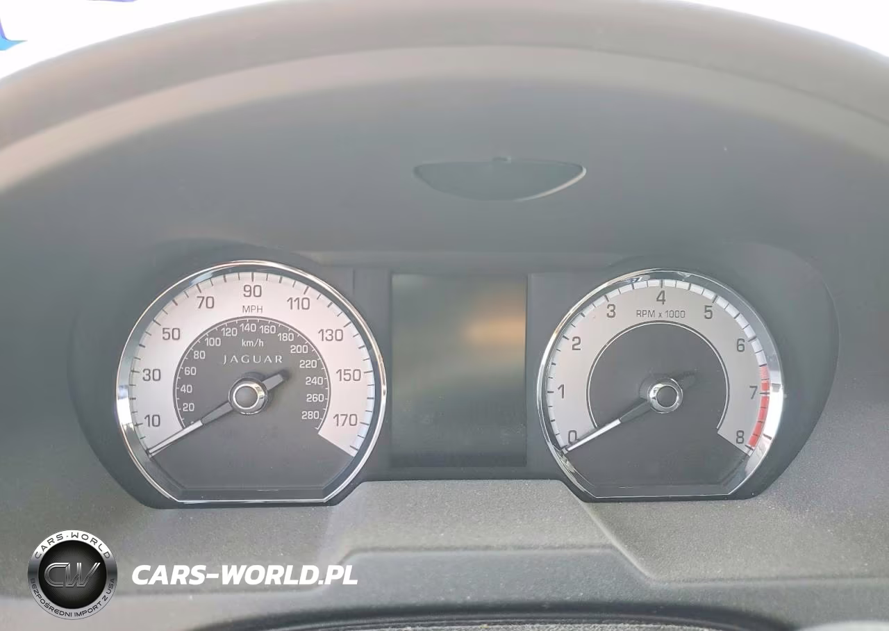 2011 Jaguar Xf Premium VIN:SAJWA0GB7BLR81977 - 9