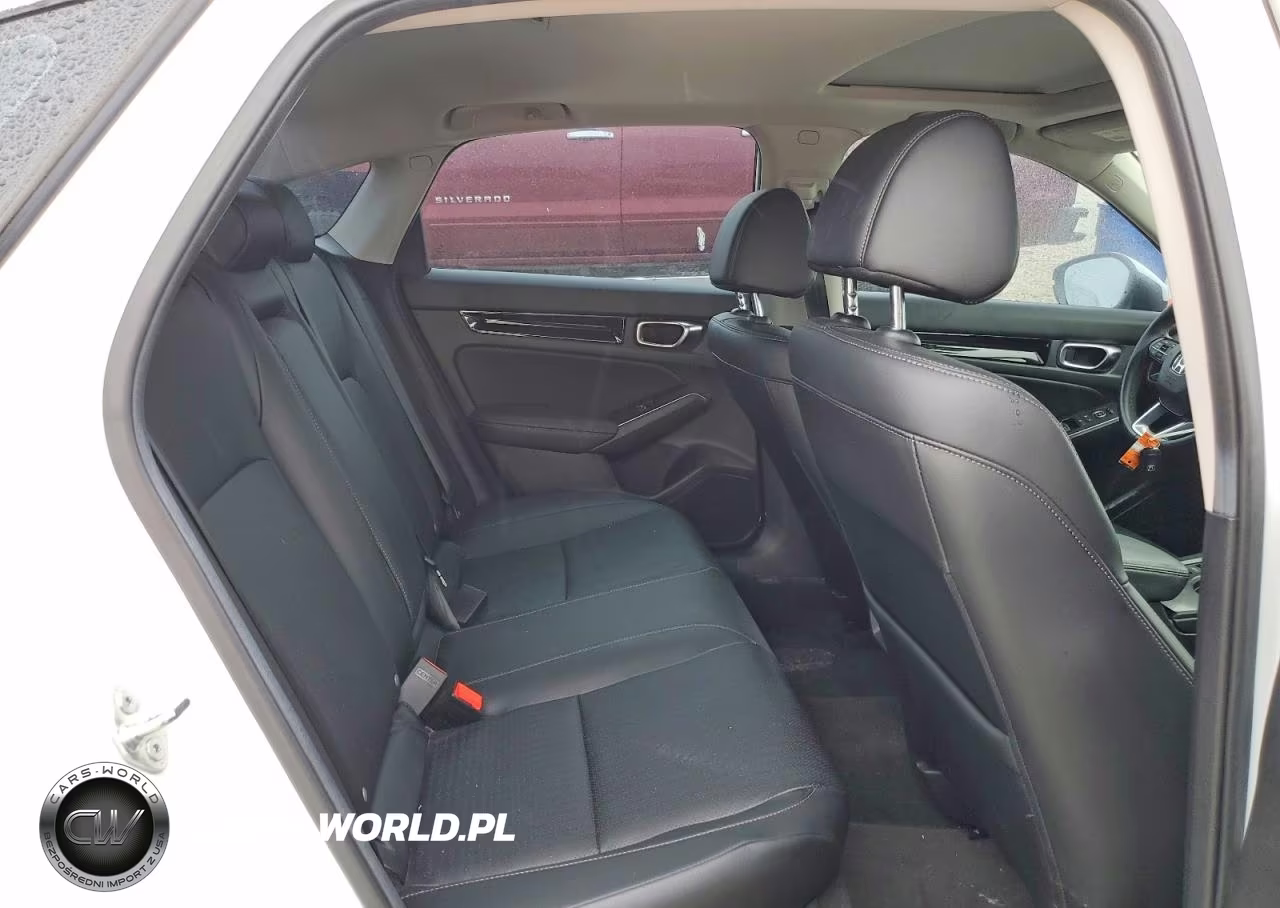 2024 Honda Civic Touring VIN:2HGFE1F91RH304116 - 10