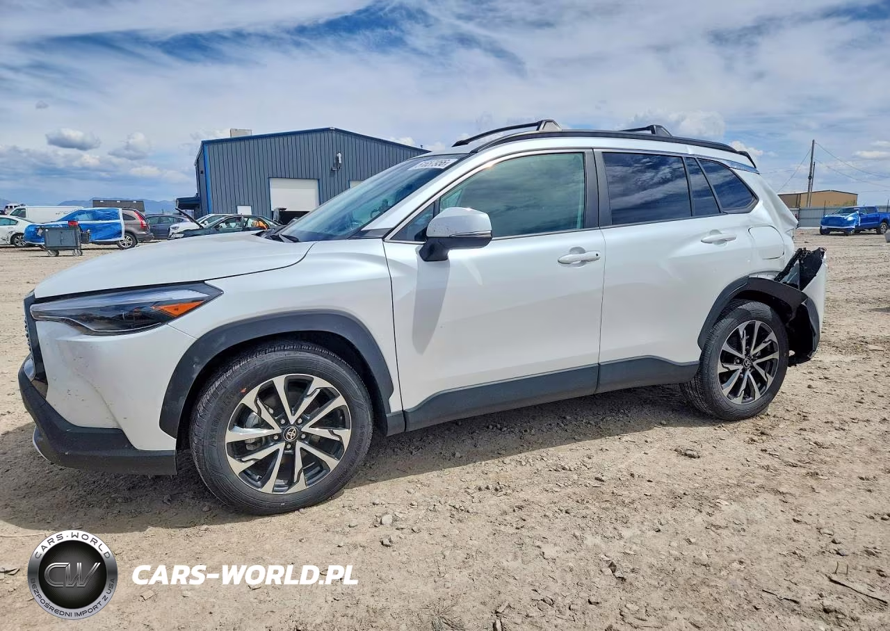 2024 Toyota Corolla Cross Xle – zdjęcie 1 z 13