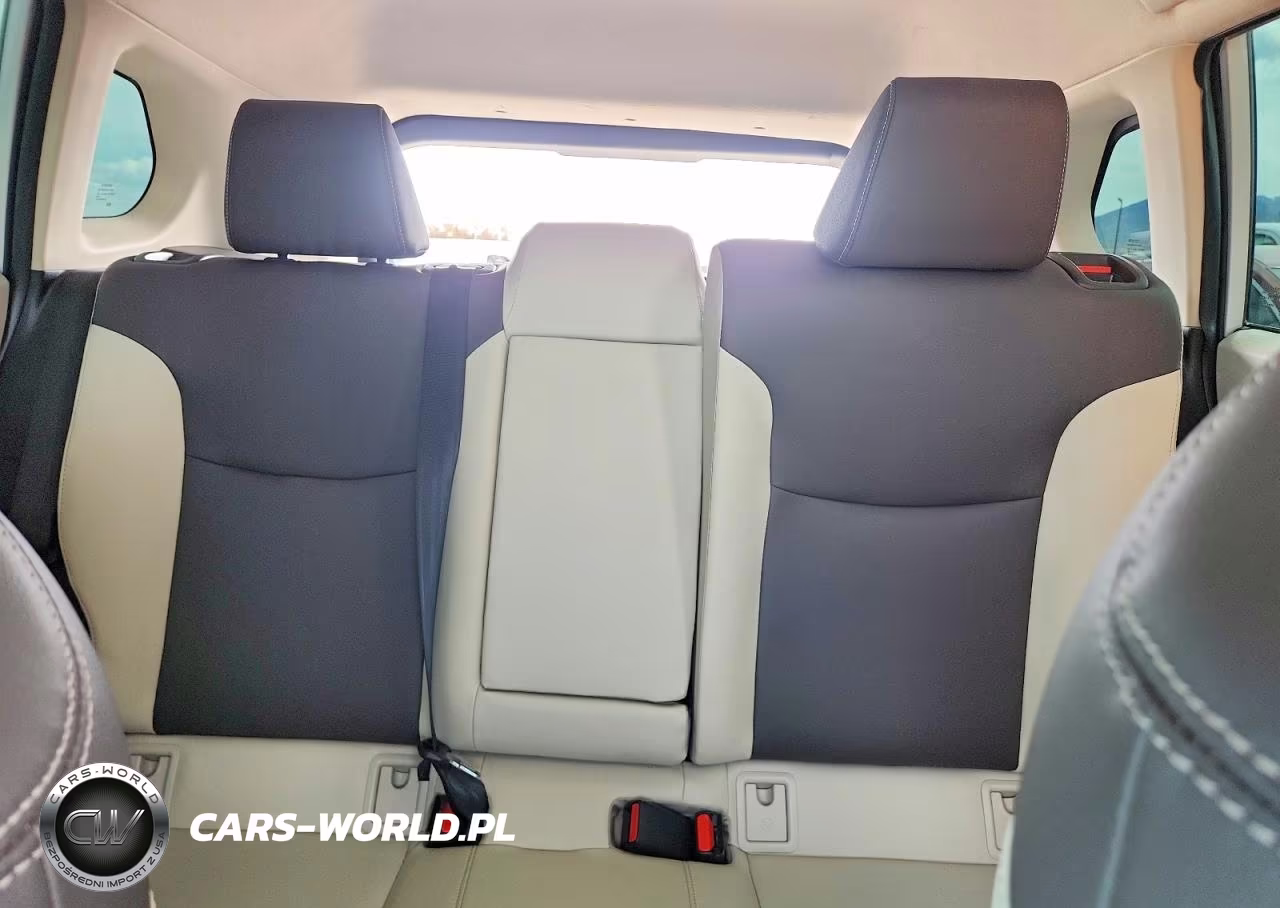 2024 Toyota Corolla Cross Xle VIN:7MUEAABG3RV093311 - 10