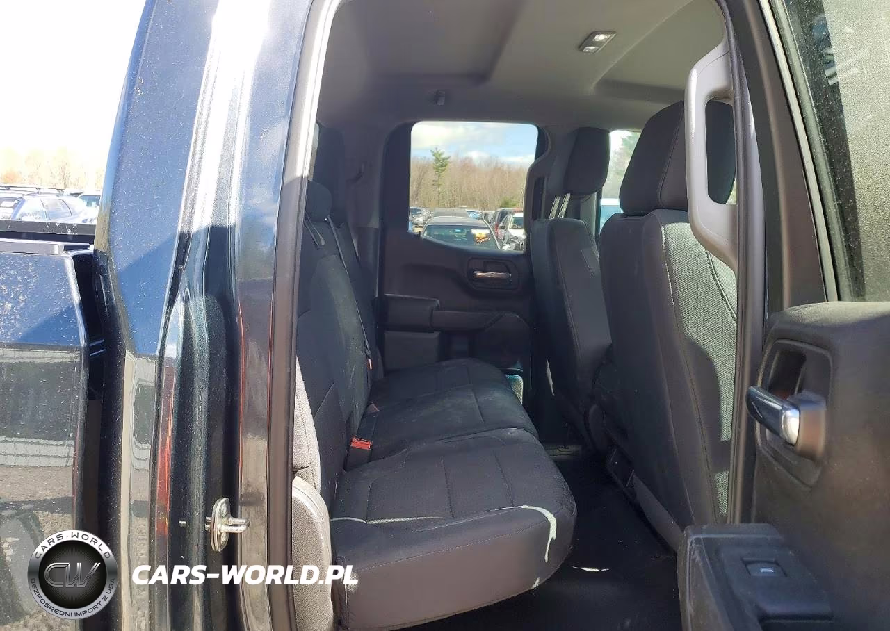 2019 Chevrolet Silverado K1500 Custom VIN:1GCRYBEF7KZ339362 - 10