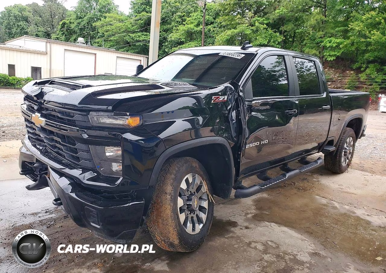 2024 Chevrolet Silverado K2500 Custom – zdjęcie 1 z 12