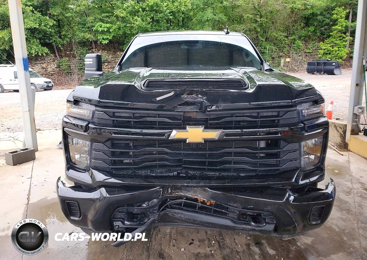 2024 Chevrolet Silverado K2500 Custom VIN:2GC4YME79R1161343 - 5