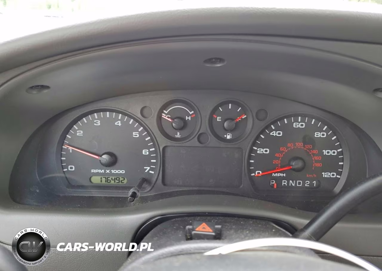 2011 Ford Ranger Super Cab VIN:1FTLR4FE7BPB08123 - 9