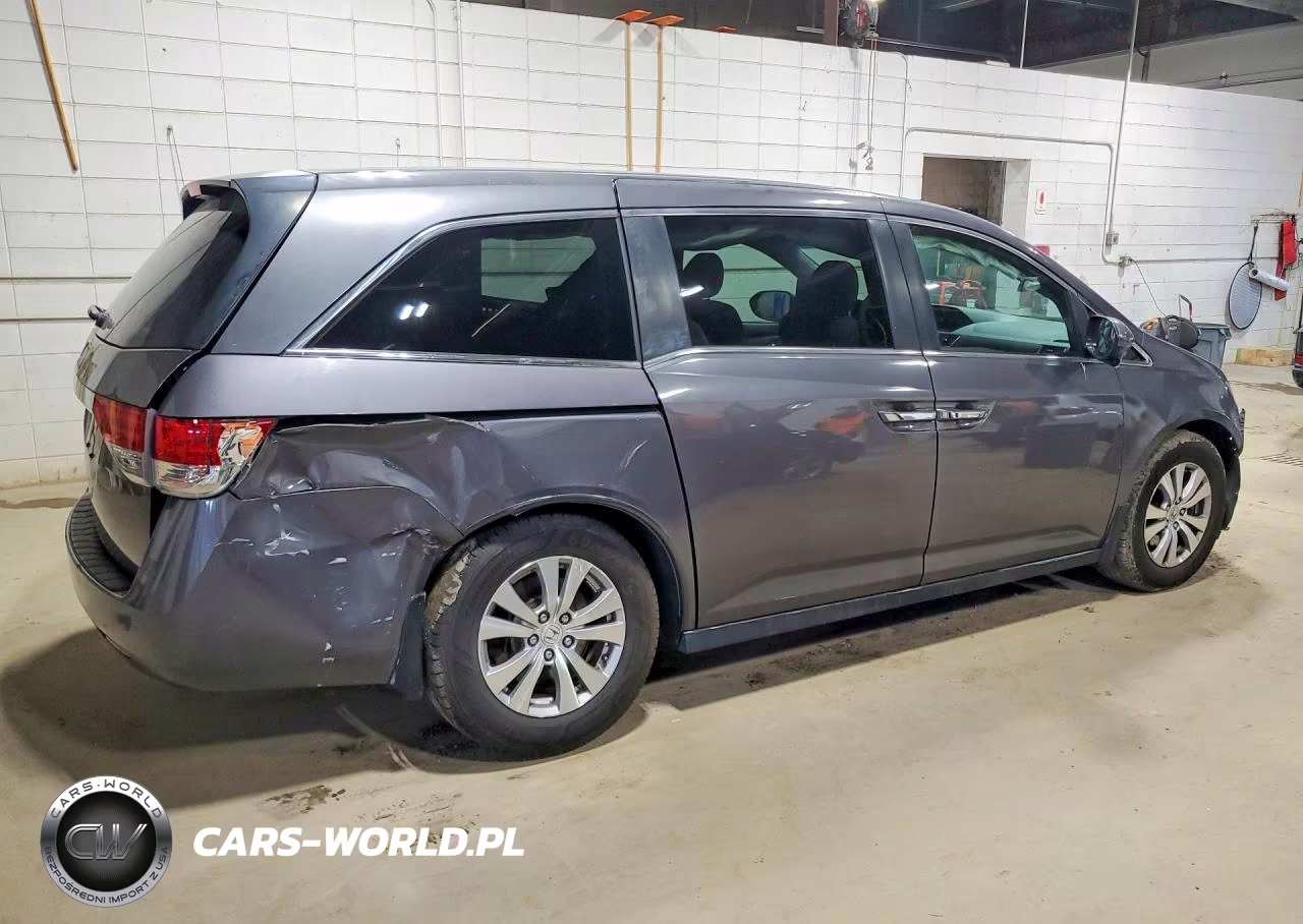 2015 Honda Odyssey Ex VIN:5FNRL5H48FB026052 - 3