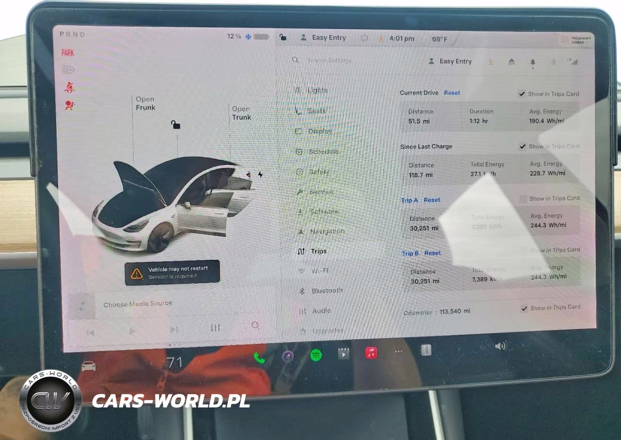 2020 Tesla Model 3 VIN:5YJ3E1EA5LF706778 - 9
