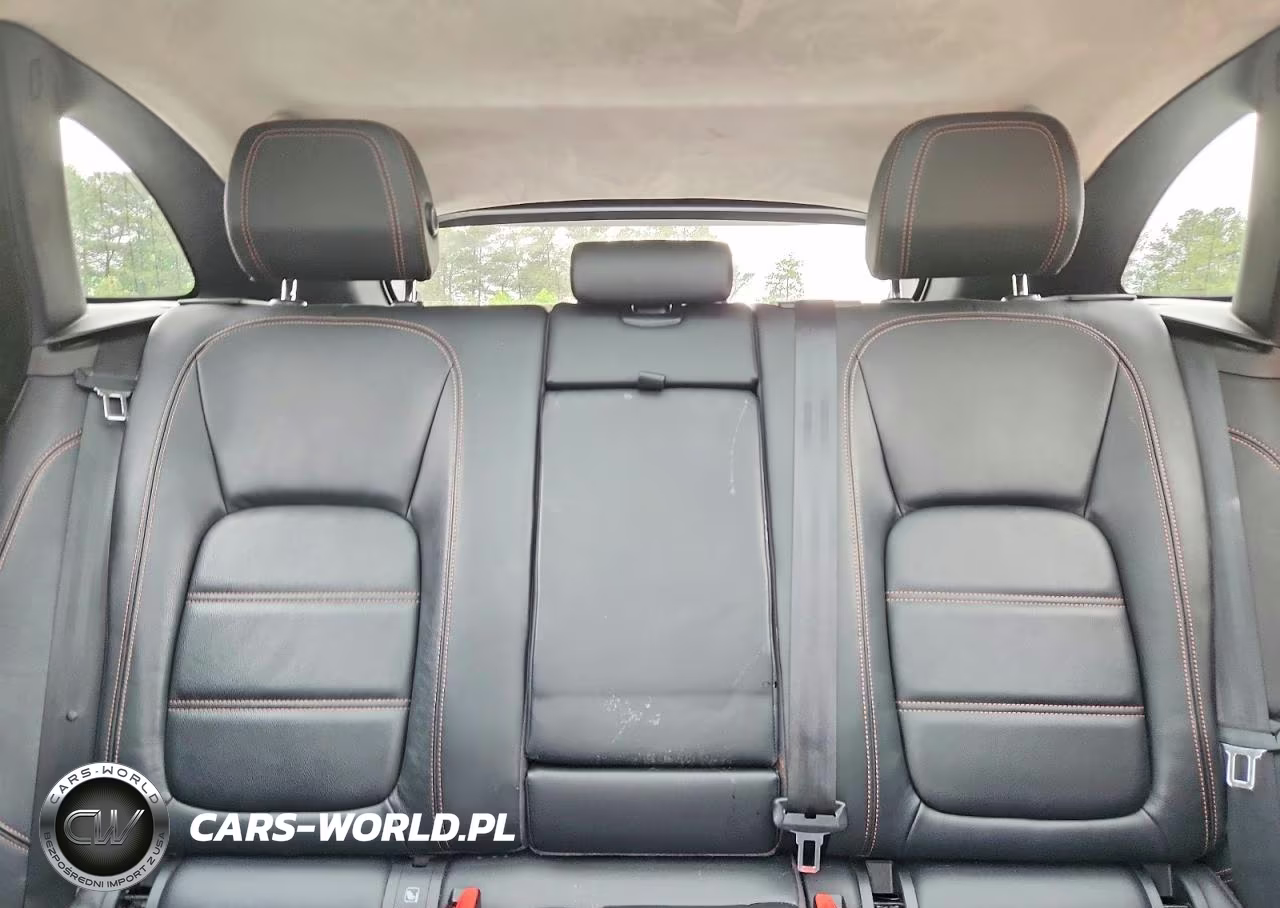 2020 Jaguar F-Pace Prestige VIN:SADCK2GX3LA635531 - 10