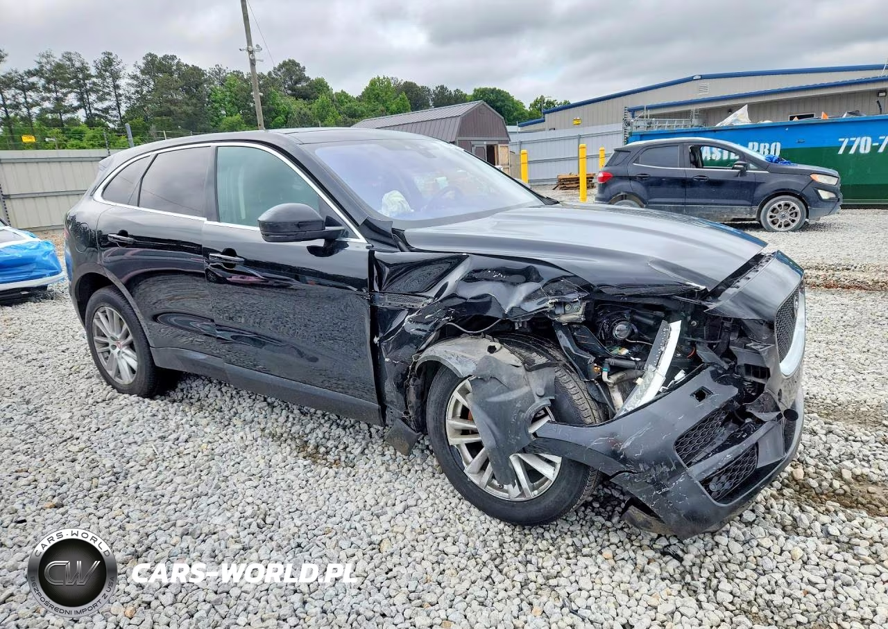 2020 Jaguar F-Pace Prestige VIN:SADCK2GX3LA635531 - 4