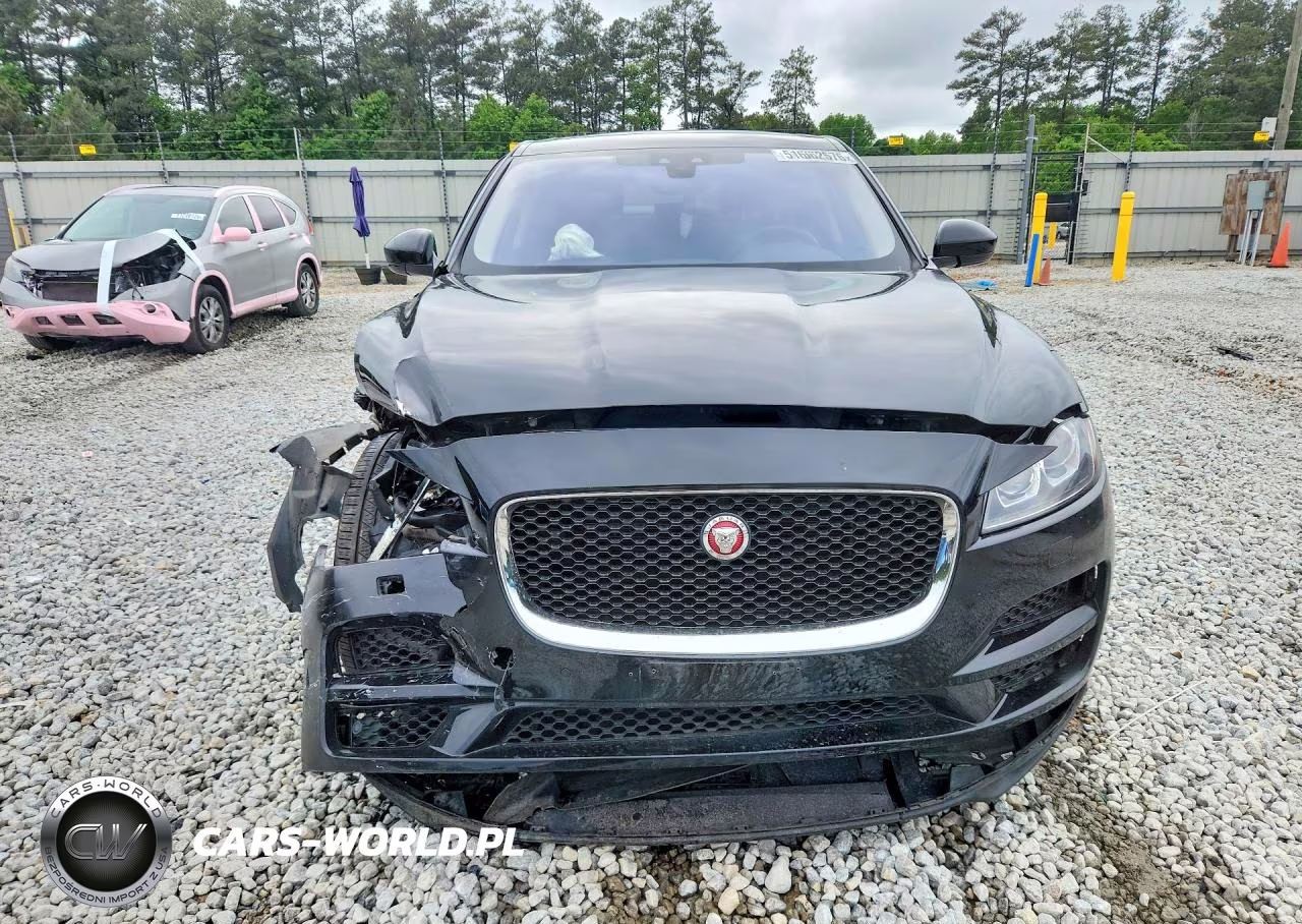 2020 Jaguar F-Pace Prestige VIN:SADCK2GX3LA635531 - 5