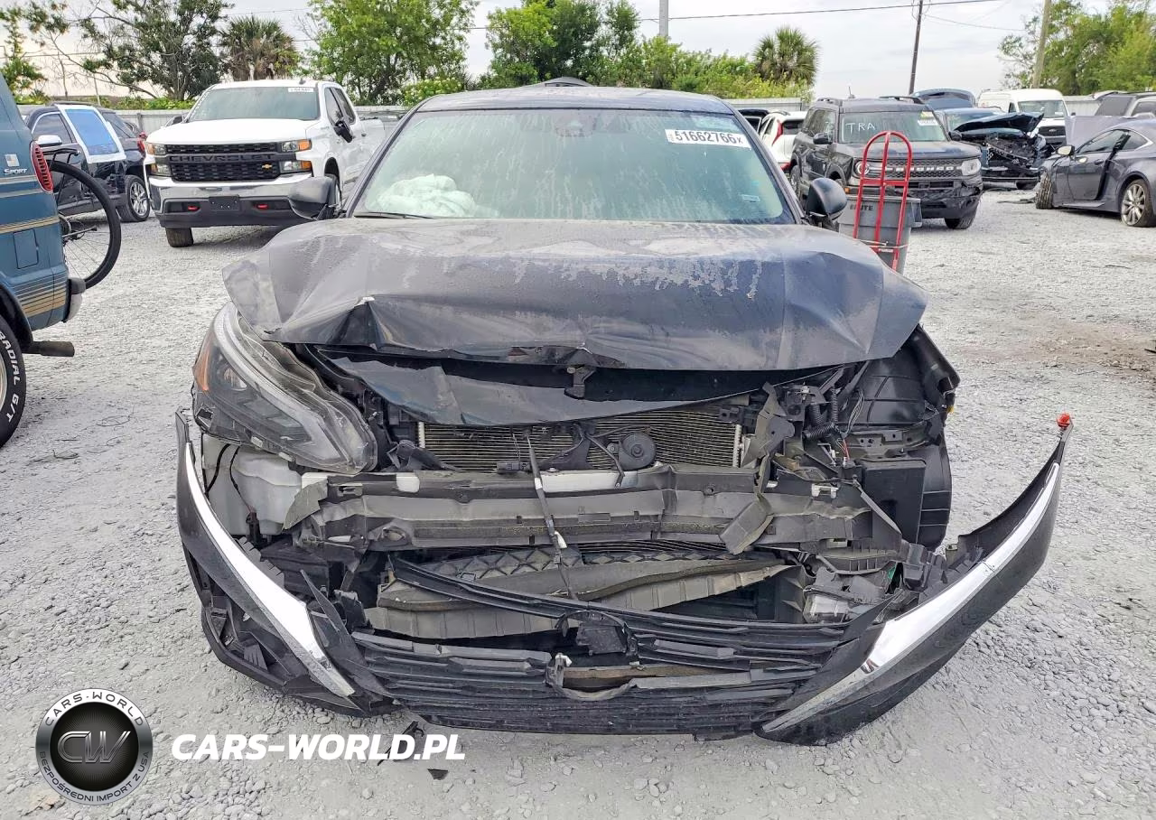 2025 Nissan Altima Sv VIN:1N4BL4DV7SN368054 - 5