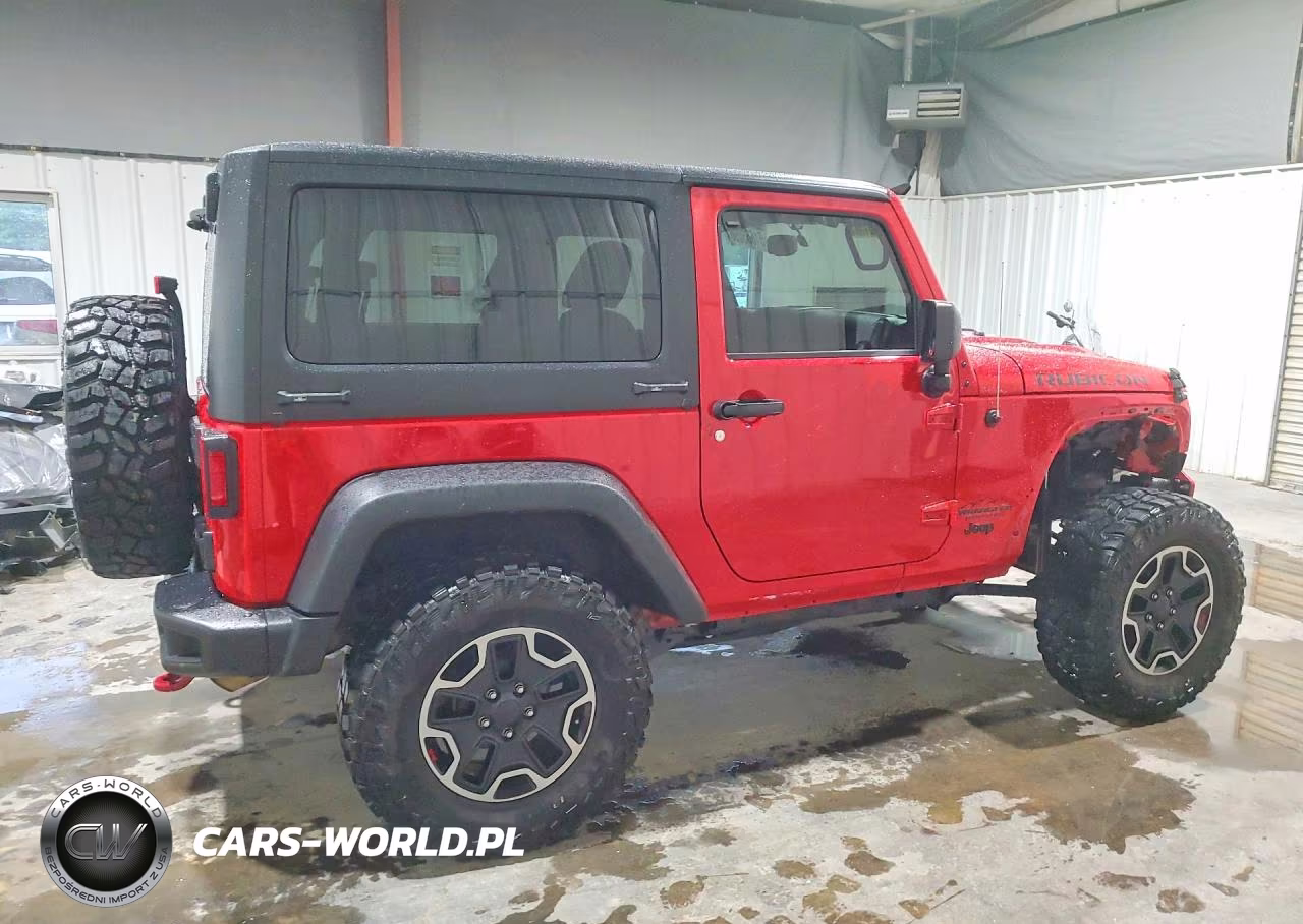 2015 Jeep Wrangler Rubicon VIN:1C4BJWCG2FL755482 - 3