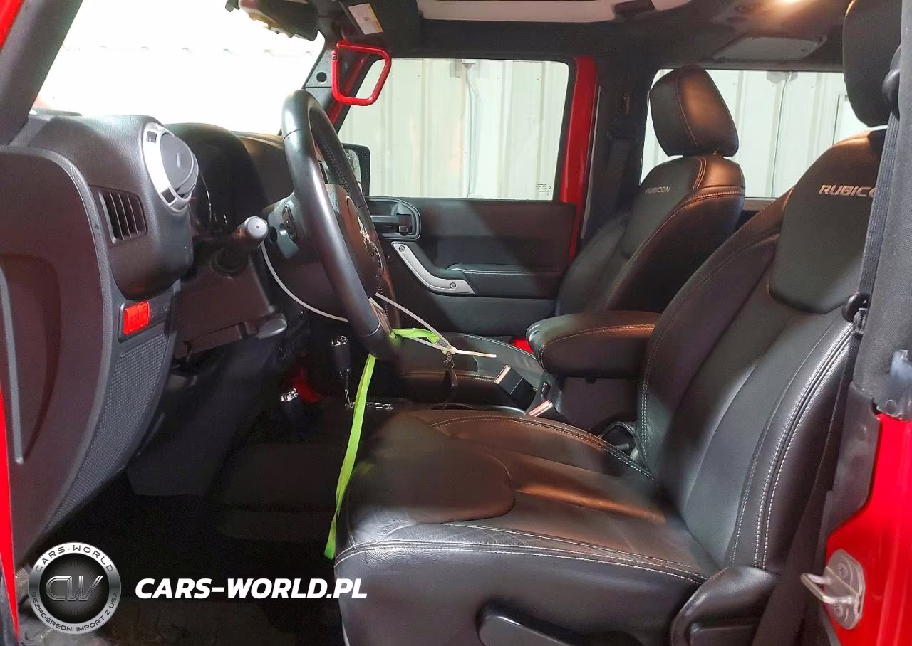 2015 Jeep Wrangler Rubicon VIN:1C4BJWCG2FL755482 - 7