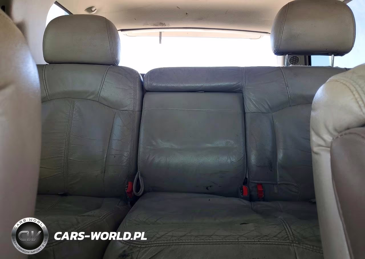 2001 Chevrolet Tahoe K1500 VIN:1GNEK13T81R128910 - 10