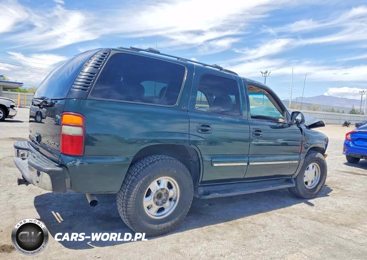 2001 Chevrolet Tahoe K1500 VIN:1GNEK13T81R128910 - 3