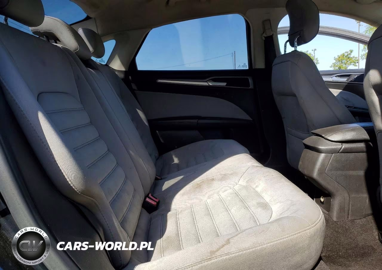 2014 Ford Fusion S VIN:3FA6P0G78ER269871 - 10