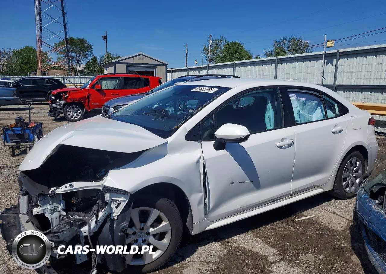 2021 Toyota Corolla Le – zdjęcie 1 z 13