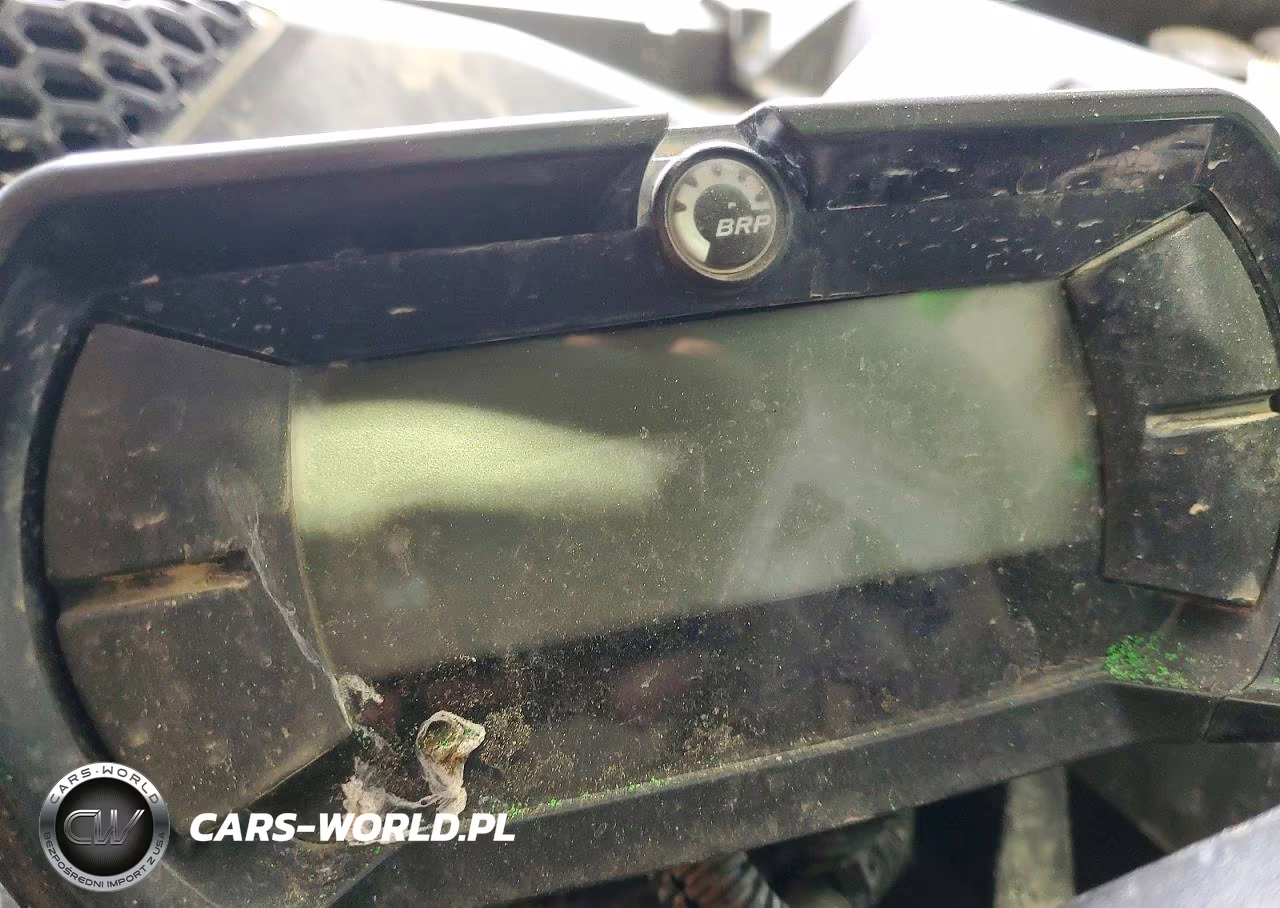 2024 Can-Am Maverick X3 Utility Vehicle VIN:3JBVJAY46RE001175 - 8
