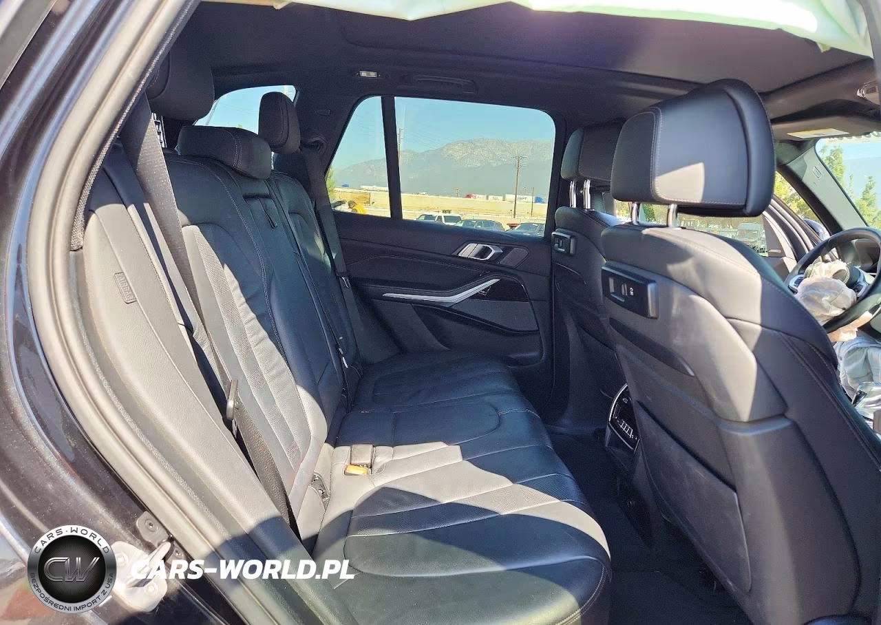 2019 BMW X5 xDrive40I VIN:5UXCR6C52KLL60948 - 10