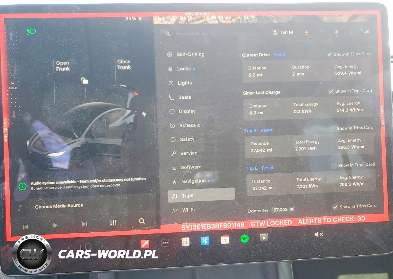 2024 Tesla Model 3 VIN:5YJ3E1EB3RF801146 - 9