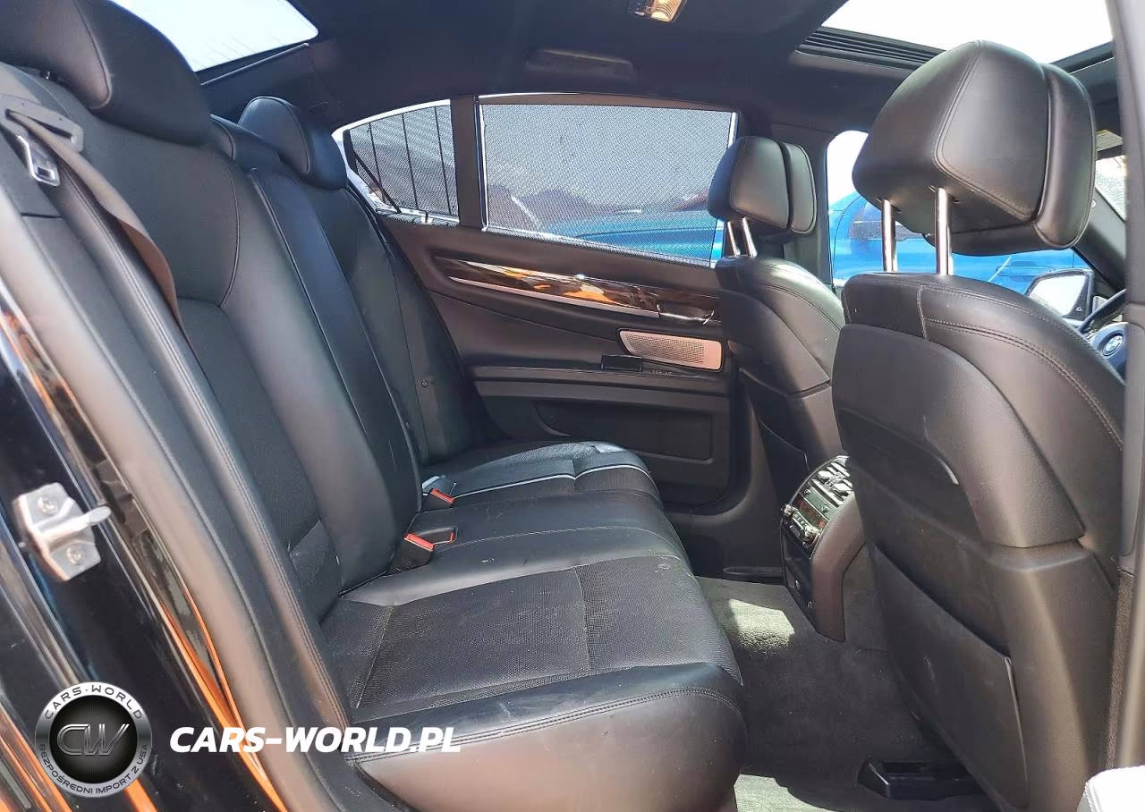 2013 BMW 750 I VIN:WBAYA8C51DC996626 - 10