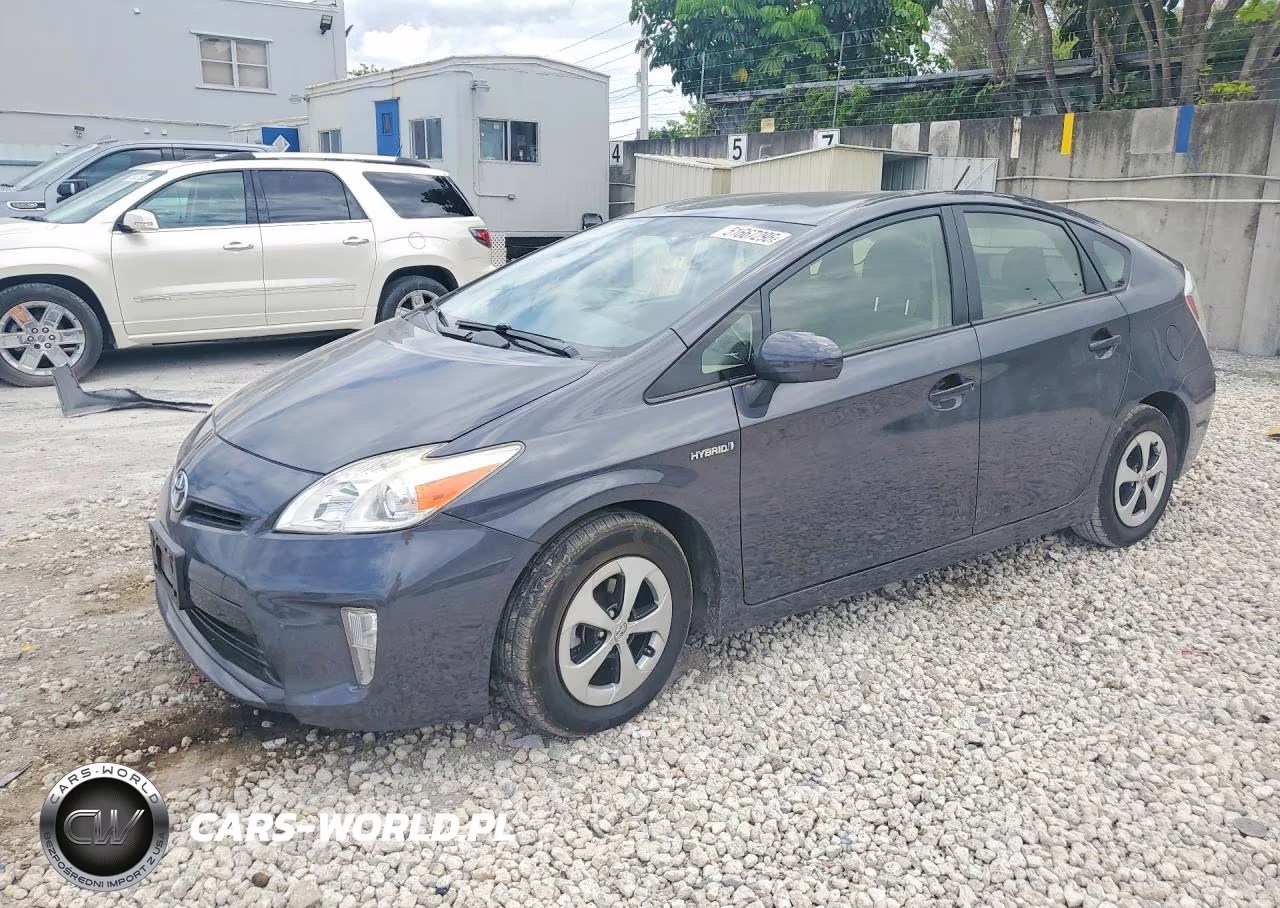2012 Toyota Prius Three – zdjęcie 1 z 12
