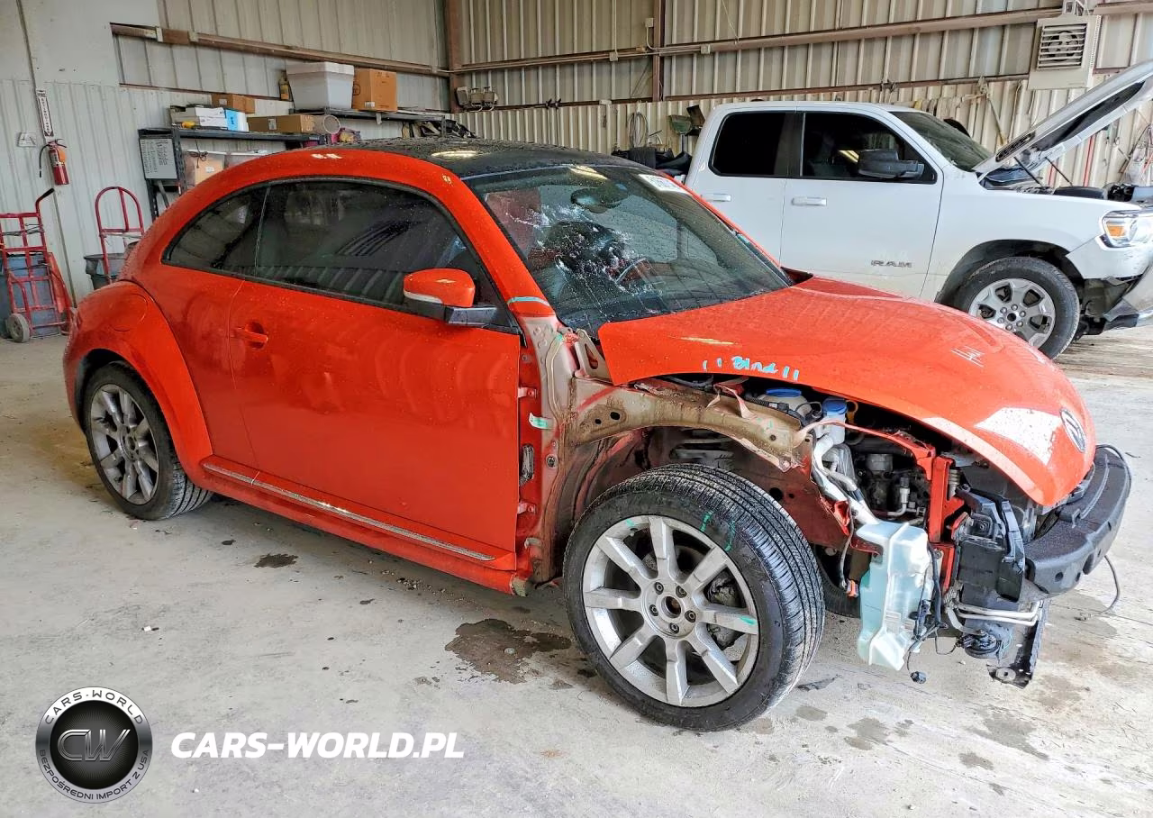 2016 Volkswagen Beetle Se VIN:3VWJ17AT1GM624784 - 4