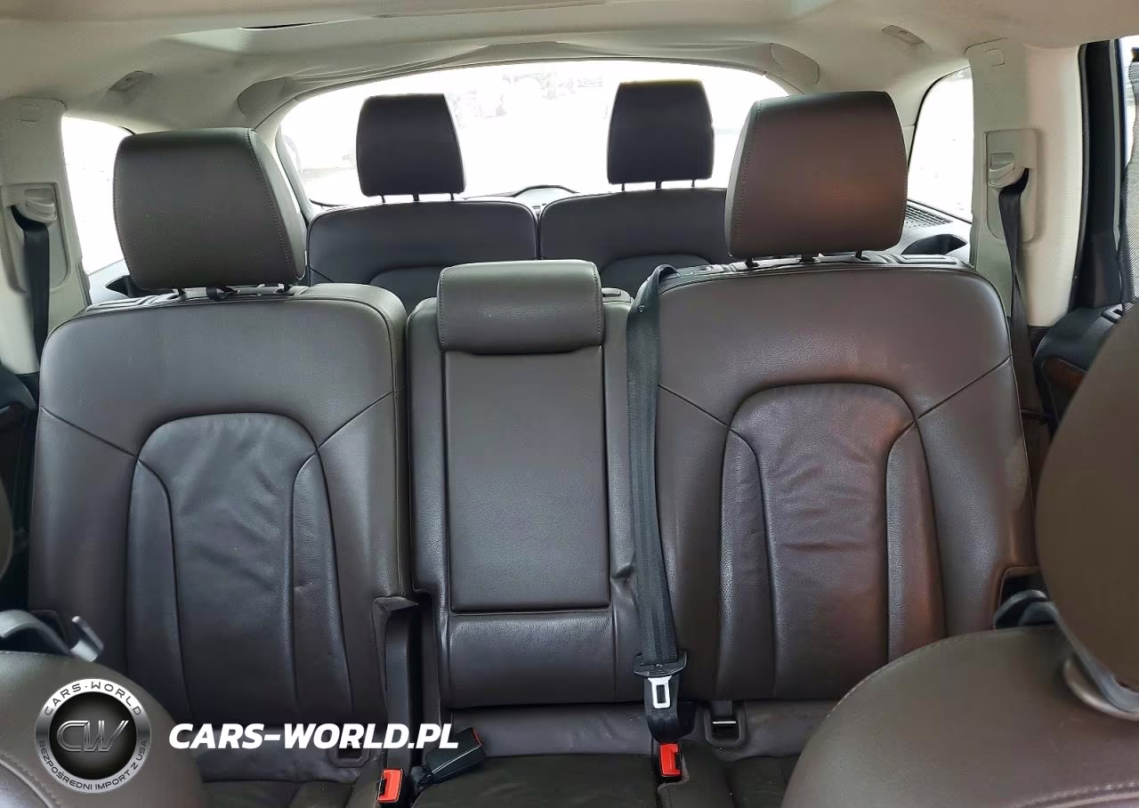 2015 Audi Q7 Premium Plus VIN:WA1LGAFE7FD006973 - 10