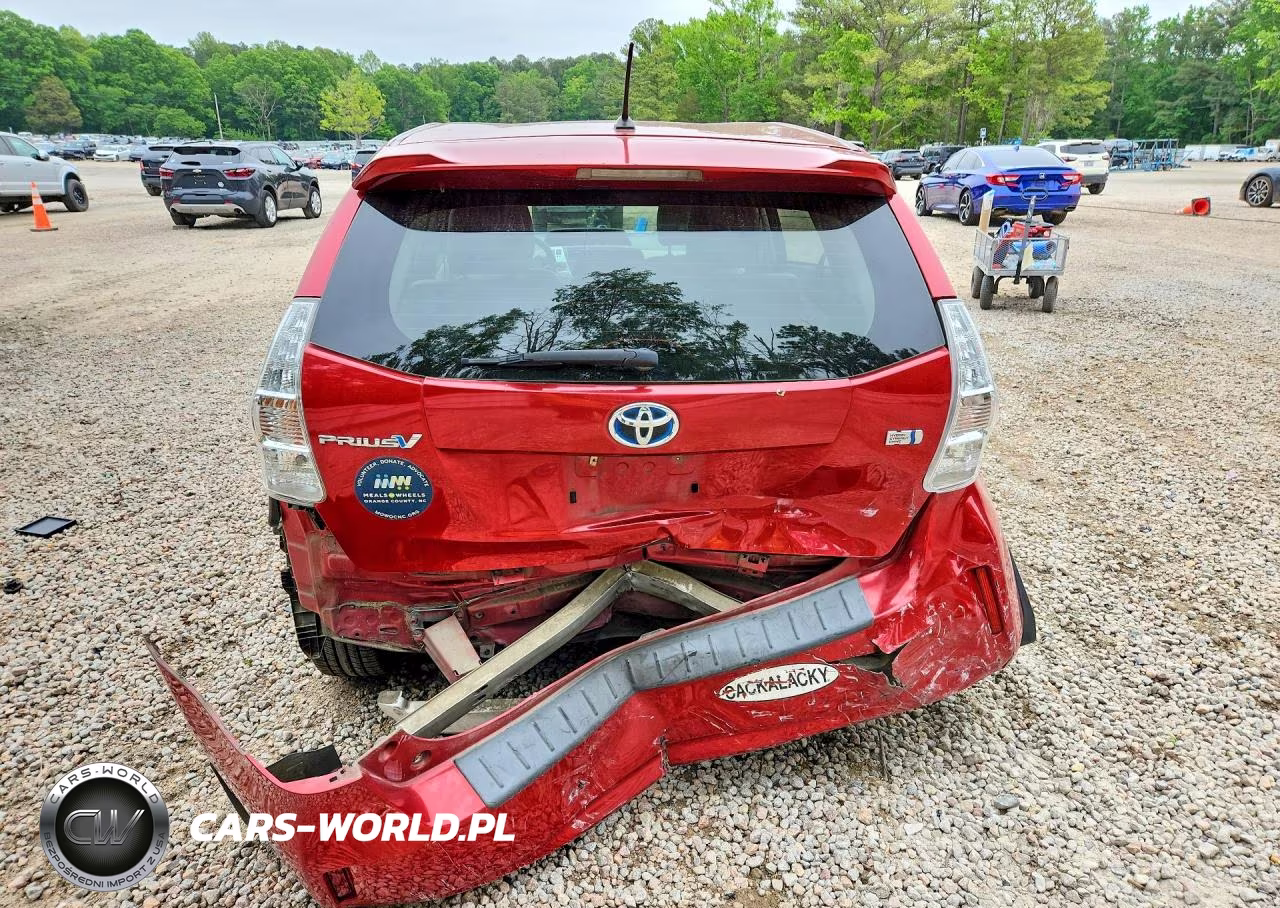 2012 Toyota Prius V Two VIN:JTDZN3EU4C3108016 - 6