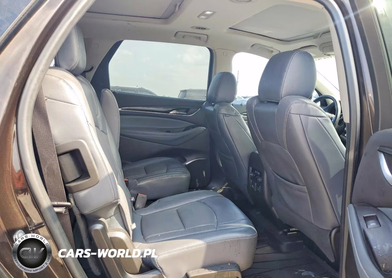 2018 Buick Enclave Essence VIN:5GAERBKW5JJ150501 - 11