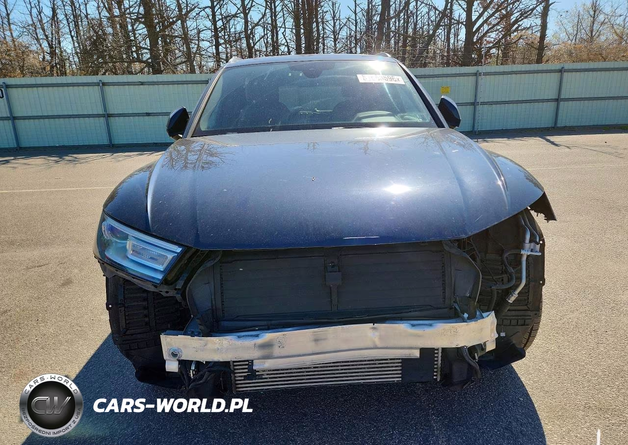 2018 Audi Q5 Premium VIN:WA1ANAFY5J2183159 - 5