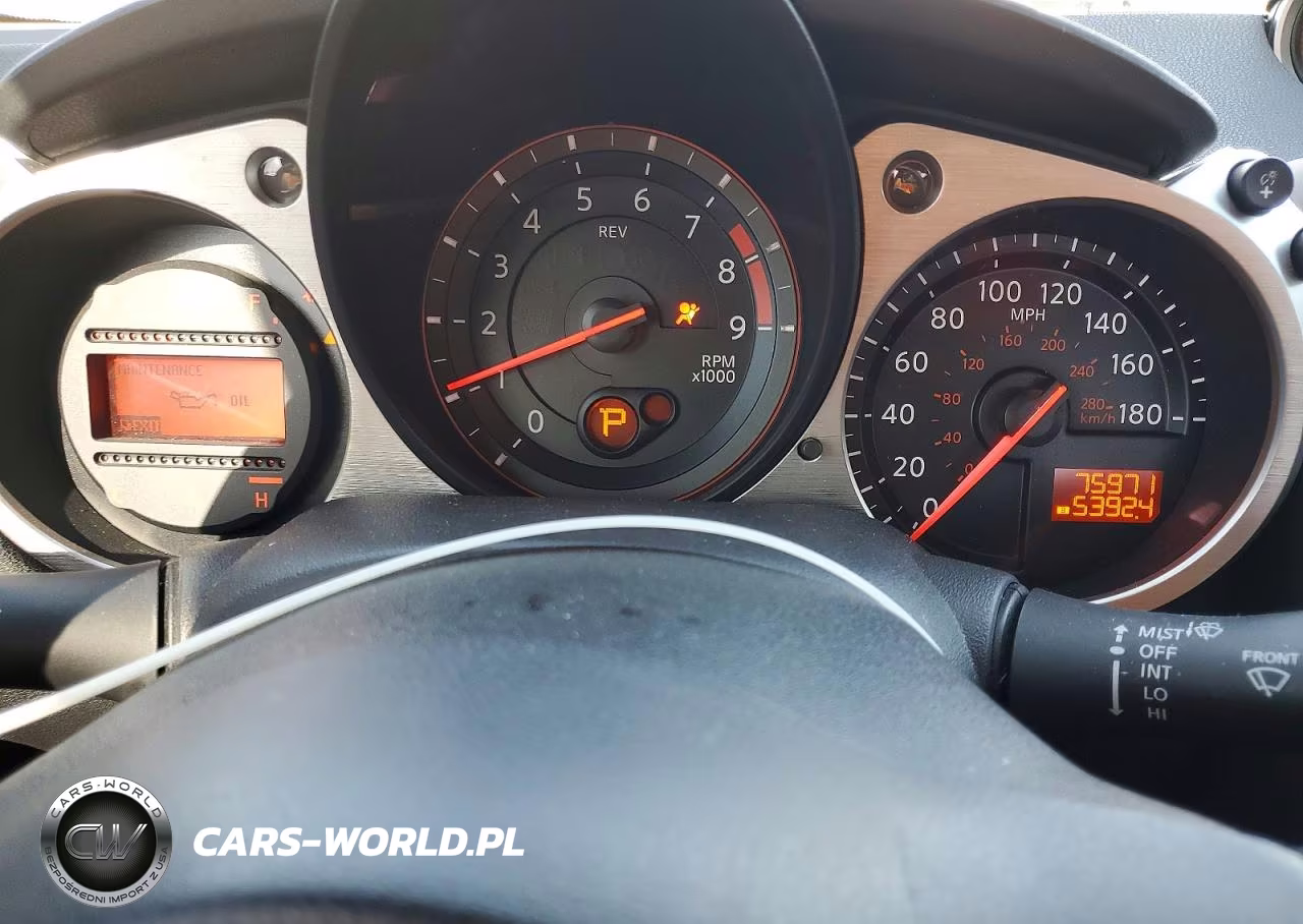 2016 Nissan 370Z Base VIN:JN1AZ4EH8GM930704 - 9