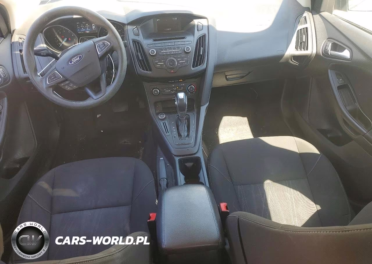 2015 Ford Focus Se 4D Sedan VIN:1FADP3F27FL204444 - 8