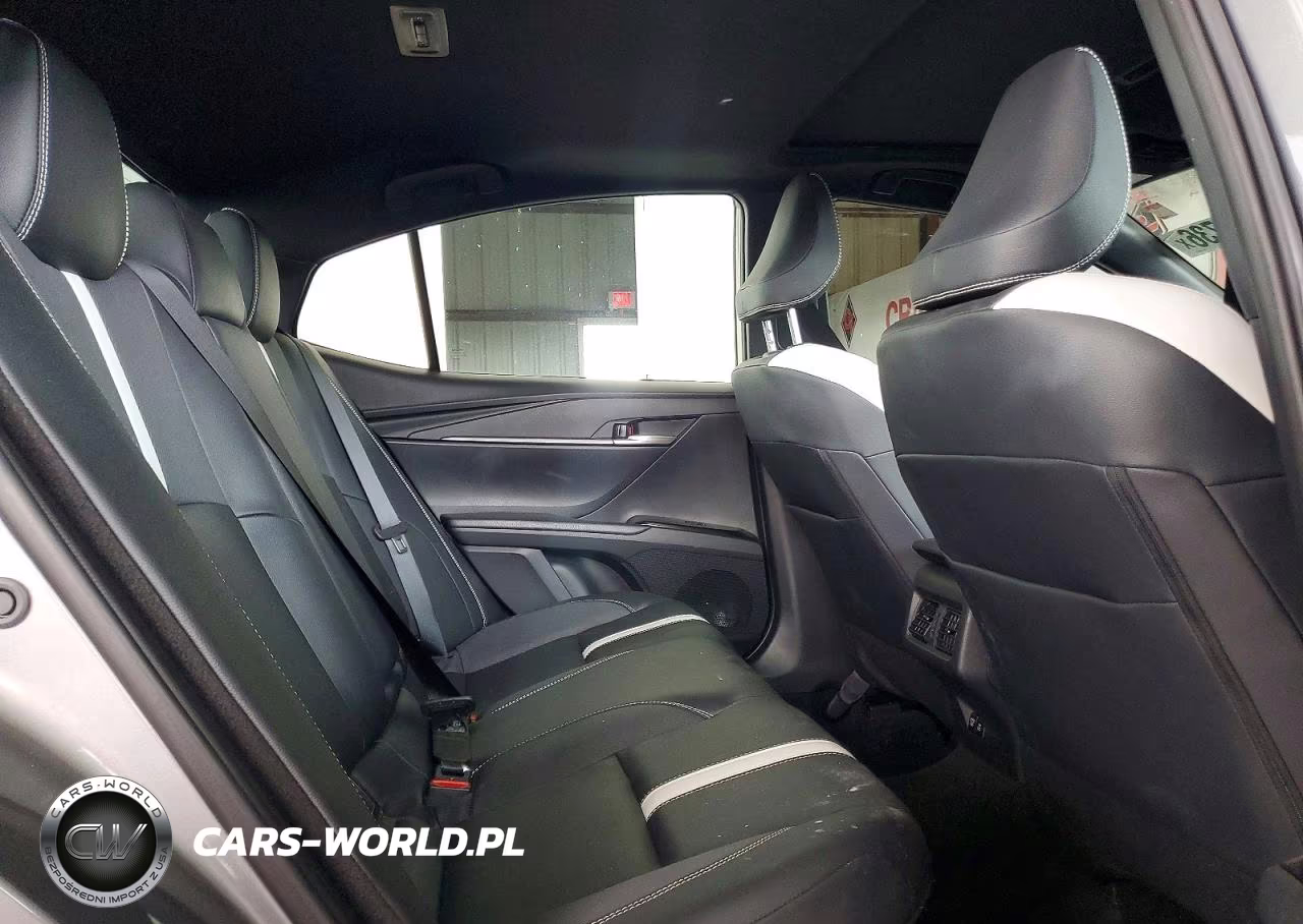 2025 Toyota Camry Se VIN:4T1DAACK7SU504473 - 10