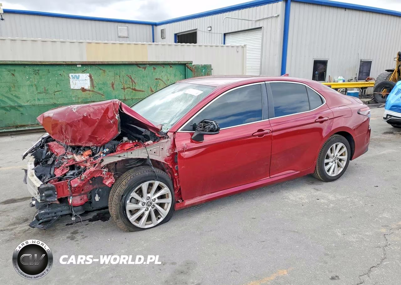 2021 Toyota Camry Le