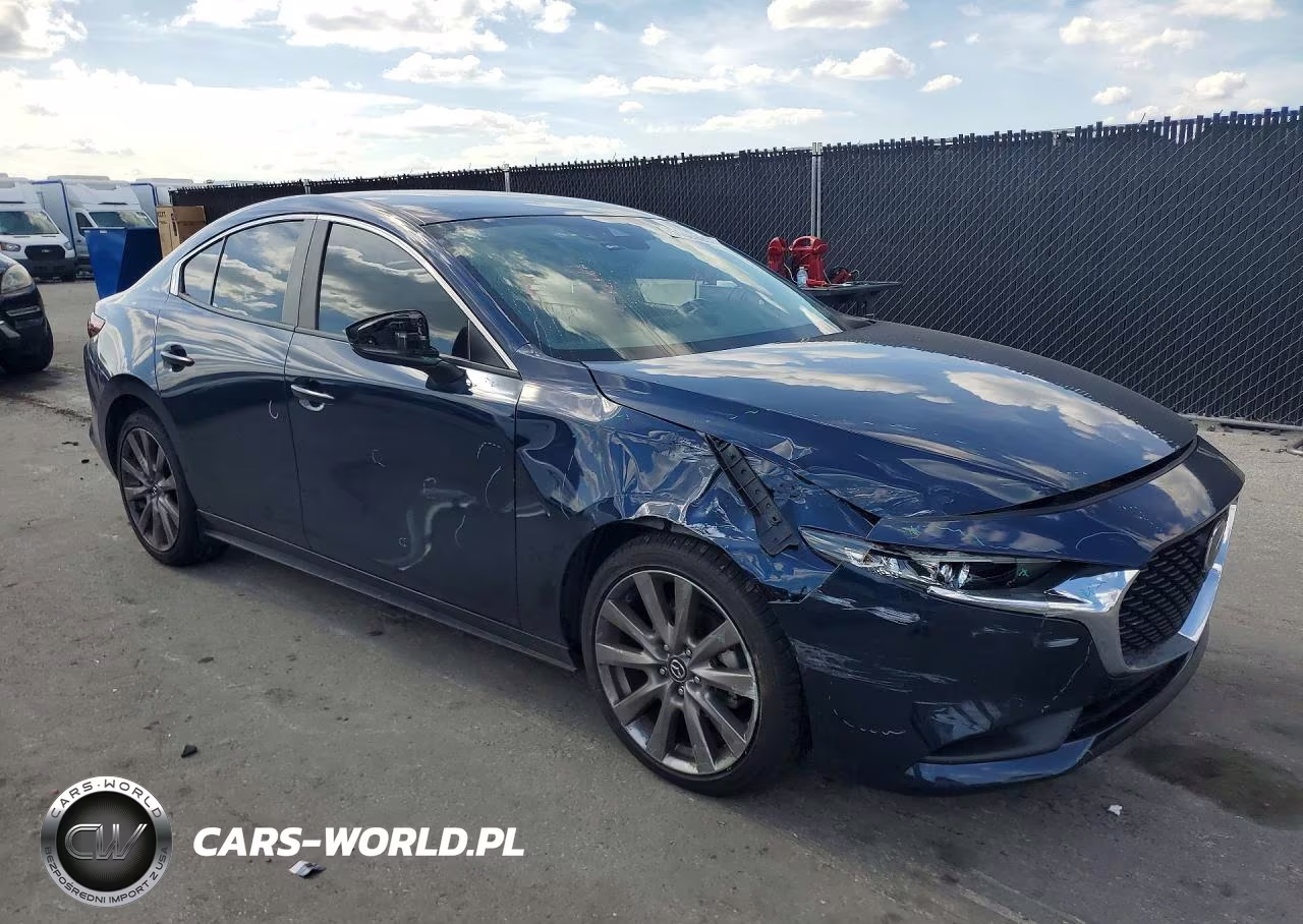 2021 Mazda 3 Select VIN:3MZBPABM6MM204571 - 4