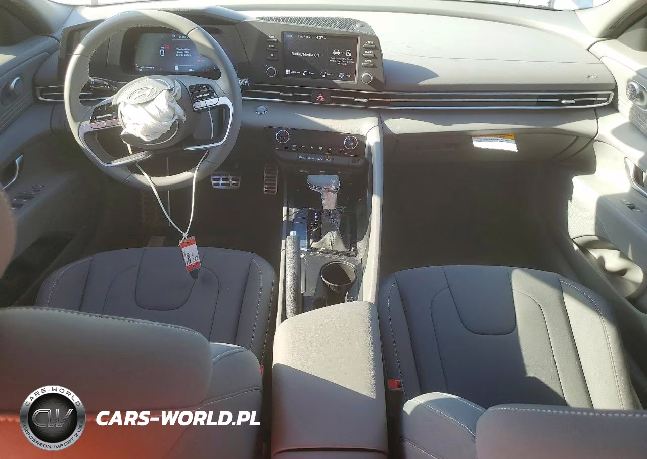 2026 Hyundai Elantra Sel Sport VIN:KMHLM4DG0TU106053 - 8