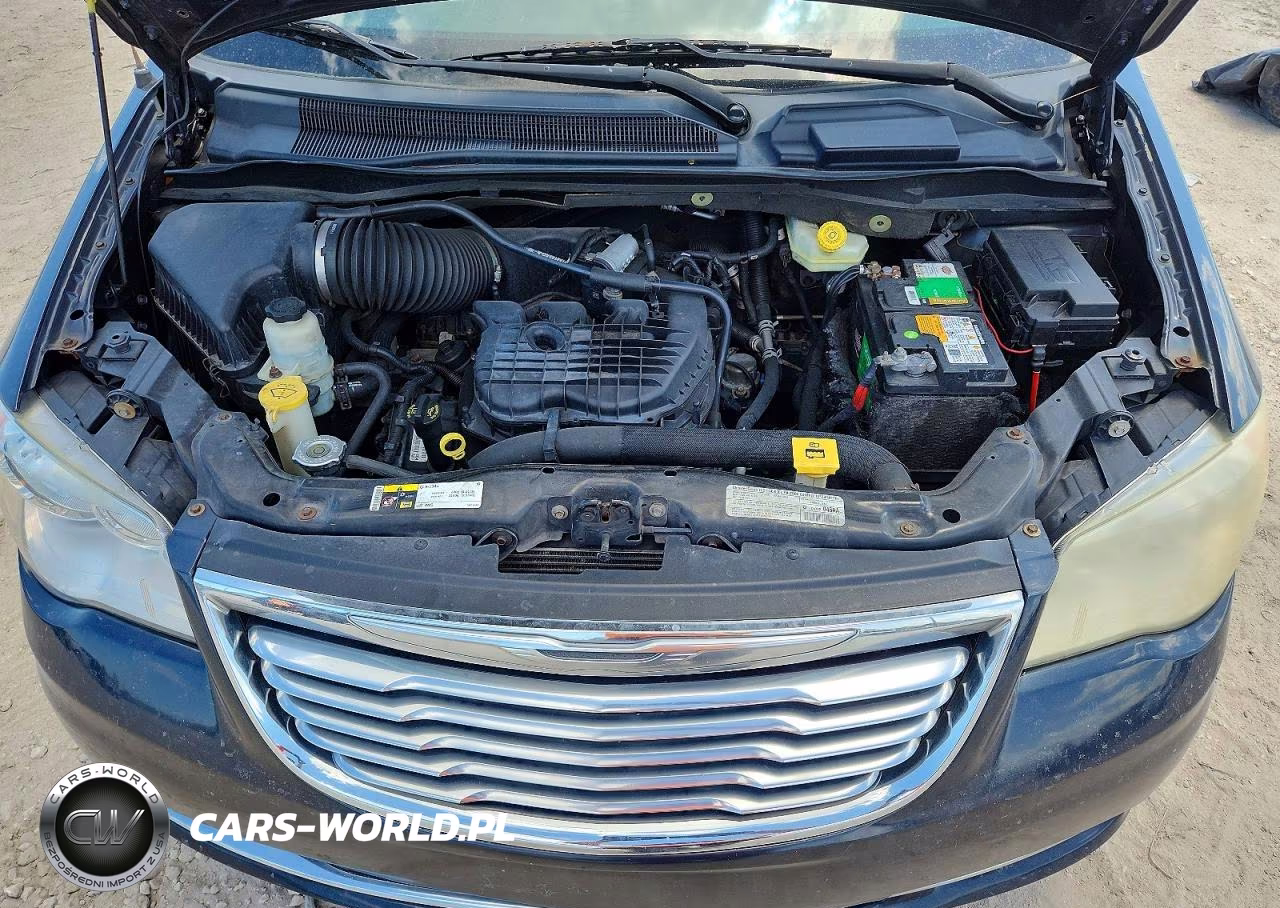 2013 Chrysler Town & Country Touring VIN:2C4RC1BG3DR631142 - 12