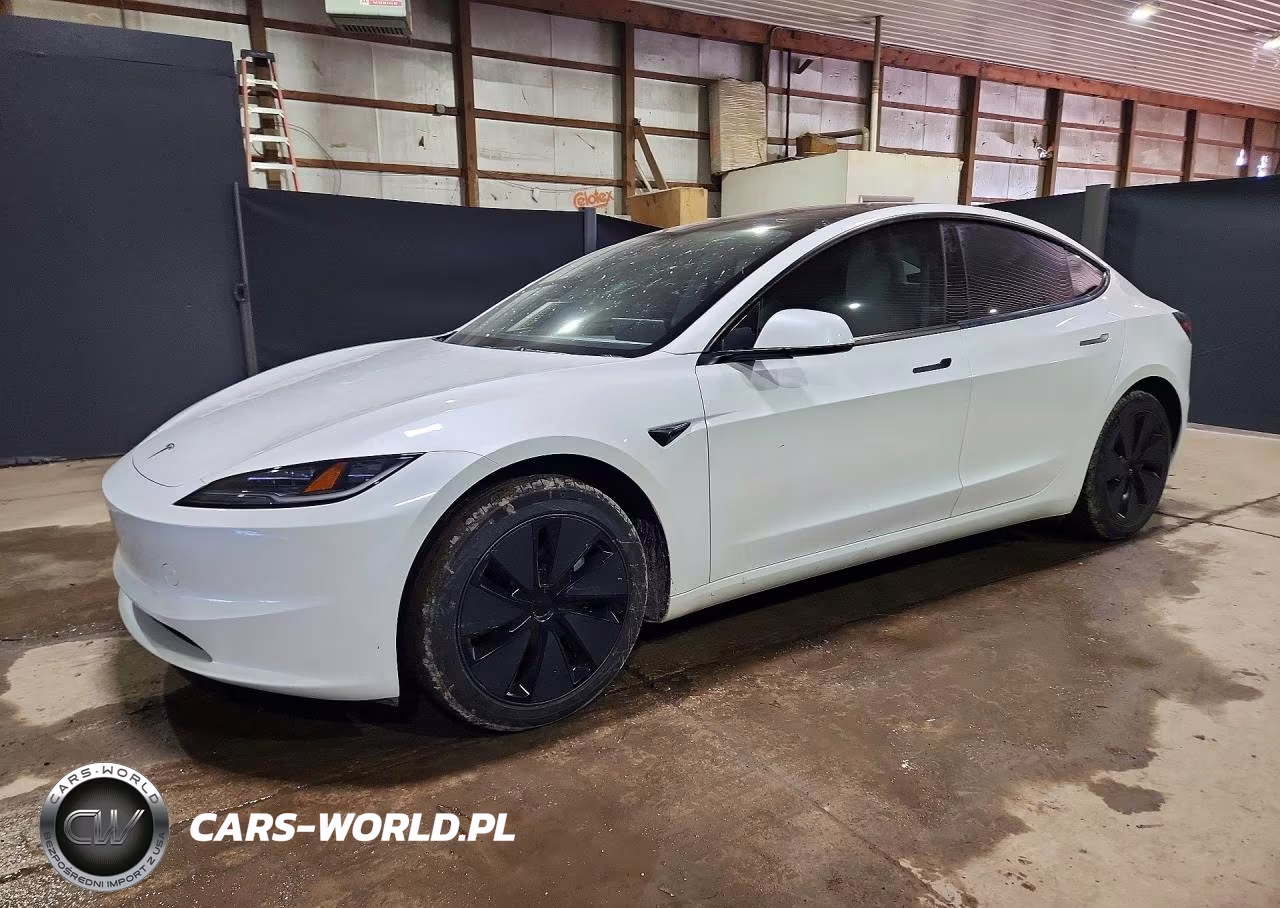 2025 Tesla Model 3