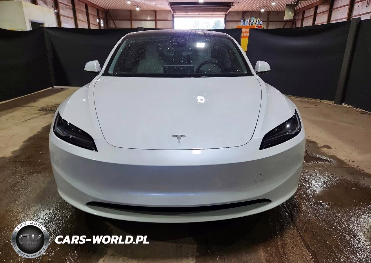 2025 Tesla Model 3 VIN:5YJ3E1EB3SF914892 - 5