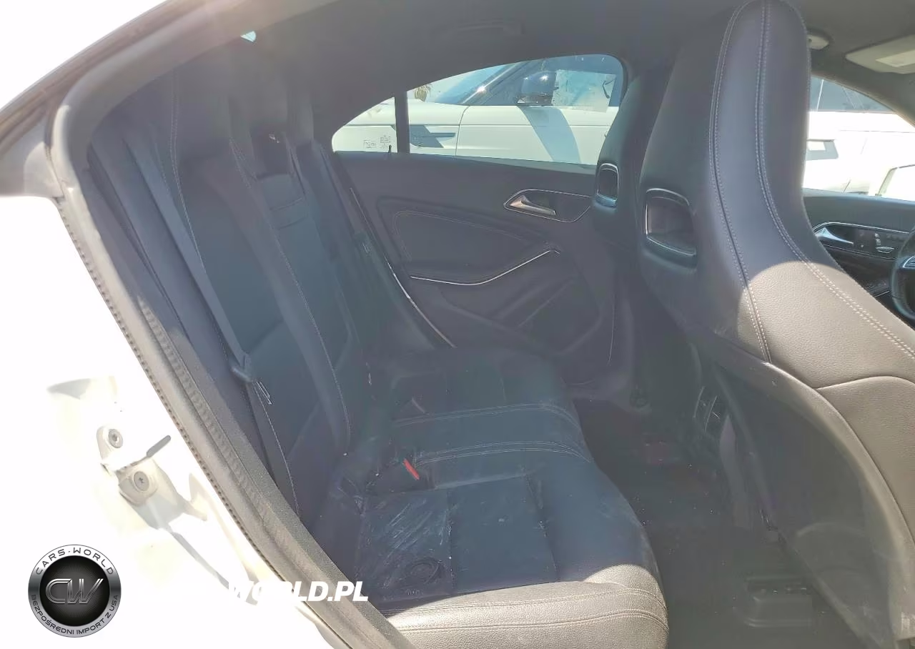 2018 Mercedes-Benz Cla 250 VIN:WDDSJ4EB0JN578424 - 10