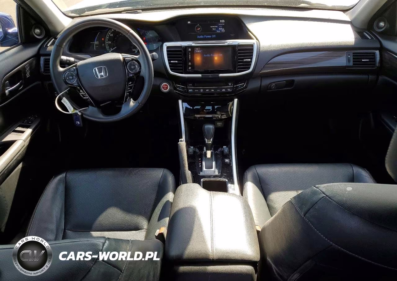 2017 Honda Accord Touring Hybrid VIN:JHMCR6F70HC005685 - 8