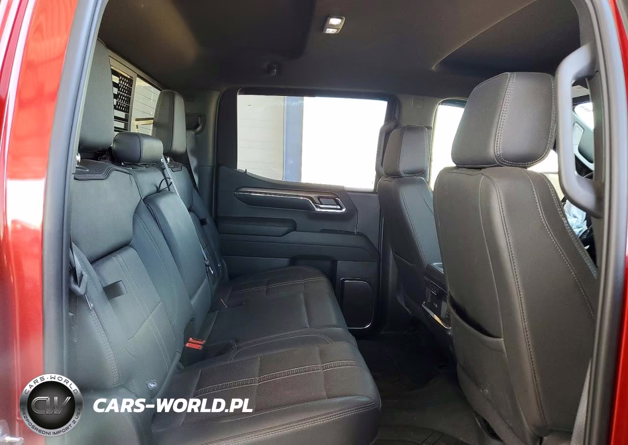 2024 Chevrolet Silverado K1500 High Country VIN:1GCUDJE81RZ289568 - 10