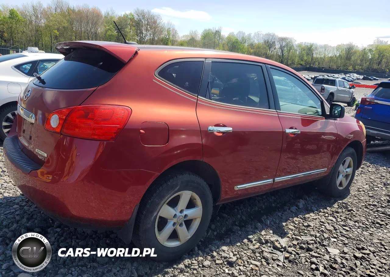 2012 Nissan Rogue S VIN:JN8AS5MV4CW384467 - 3