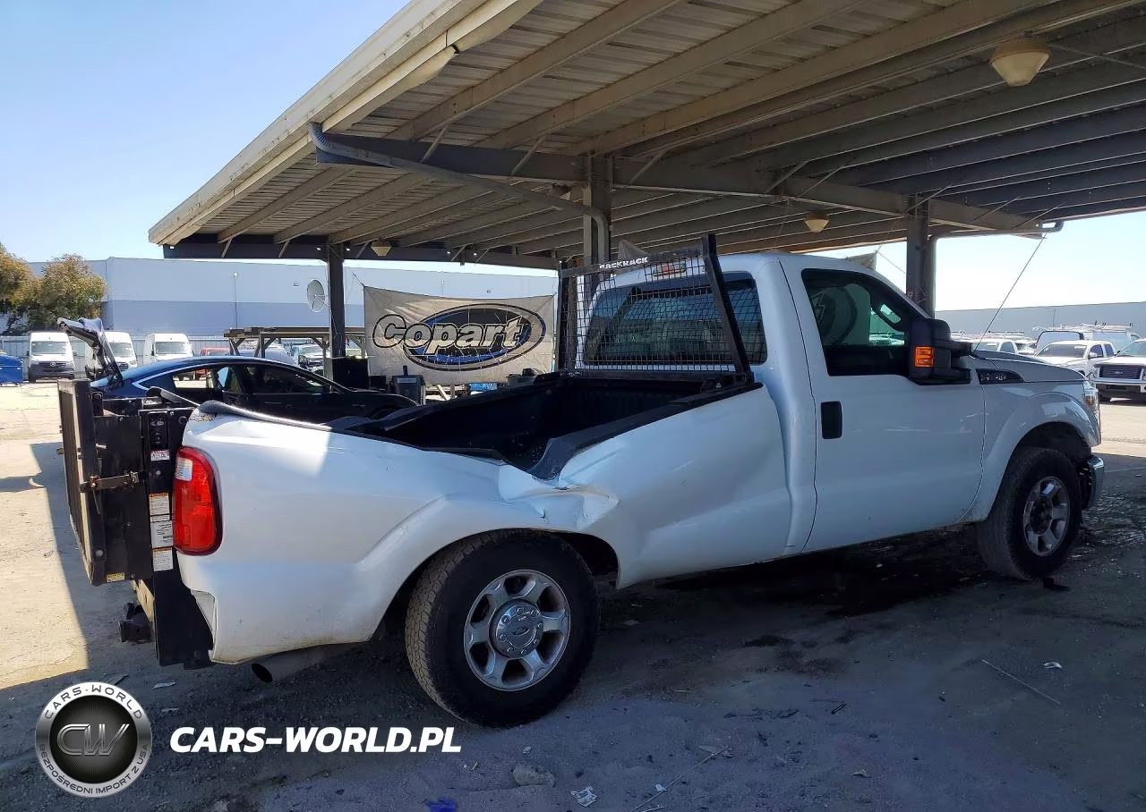 2016 Ford F250 Super Duty VIN:1FTBF2A6XGEB32198 - 3