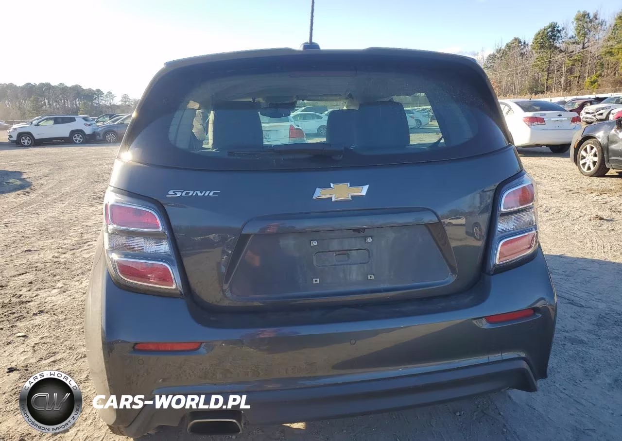 2020 Chevrolet Sonic VIN:1G1JG6SBXL4125644 - 6