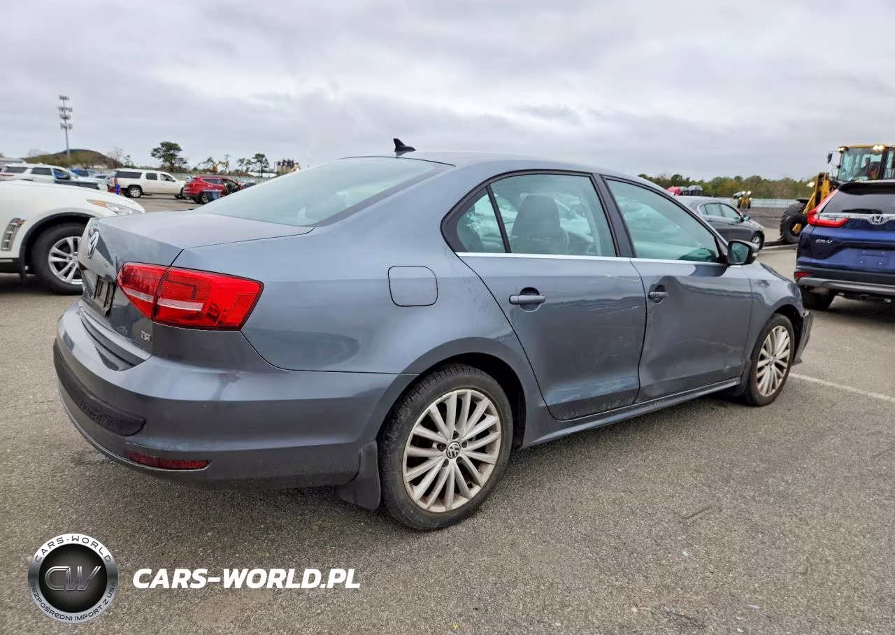 2015 Volkswagen Jetta Se VIN:3VWD17AJ1FM301748 - 3