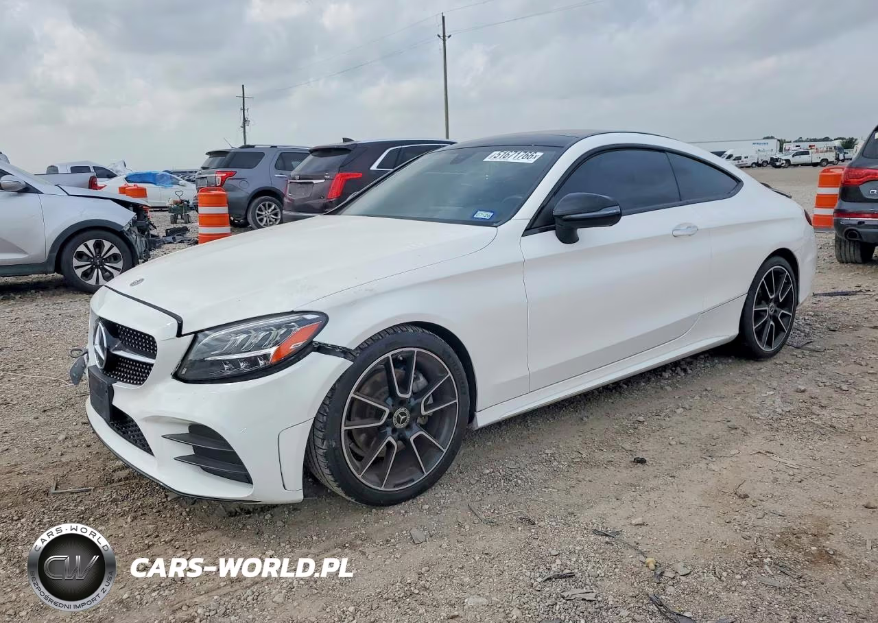 2021 Mercedes-Benz C 300