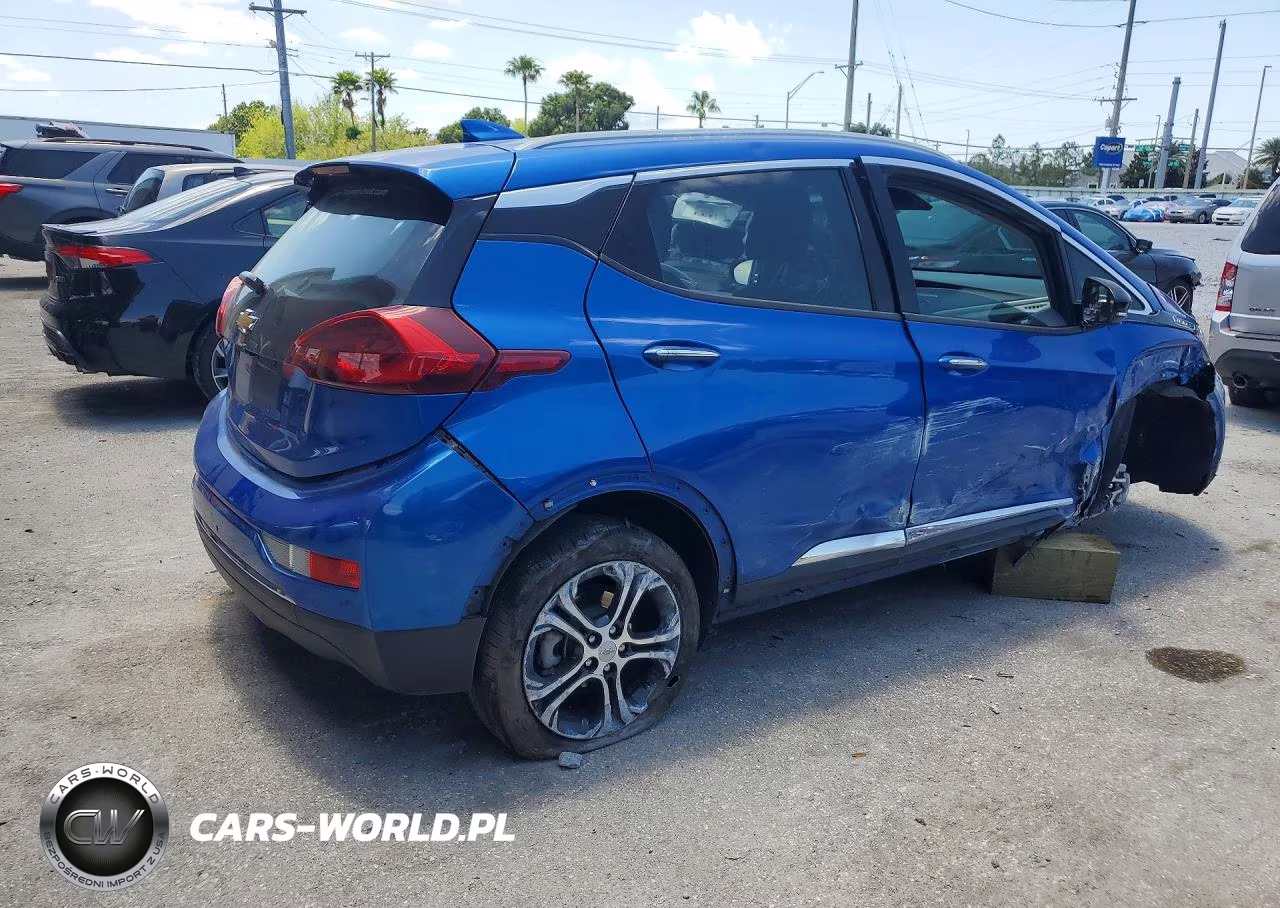 2018 Chevrolet Bolt Ev Premier VIN:1G1FX6S07J4116286 - 3