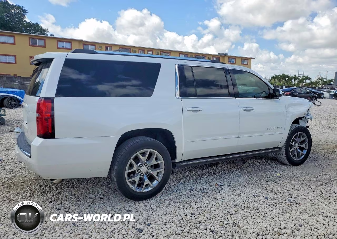 2020 Chevrolet Suburban C1500 Premier VIN:1GNSCJKCXLR263570 - 3